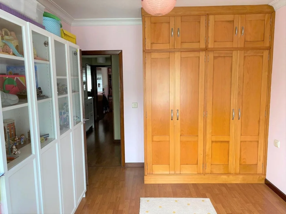 Se vende piso semiamueblado
