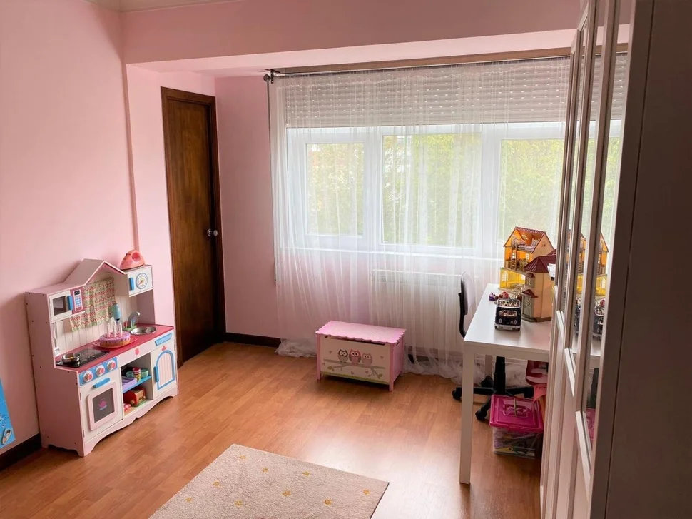 Se vende piso semiamueblado