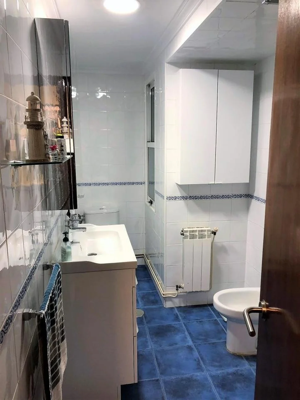 Se vende piso semiamueblado