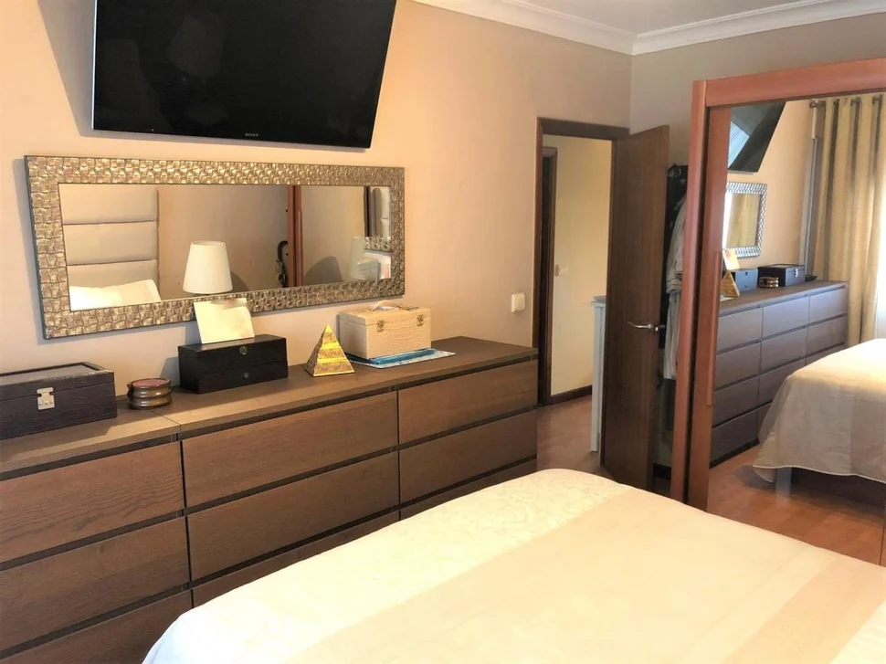 Se vende piso semiamueblado