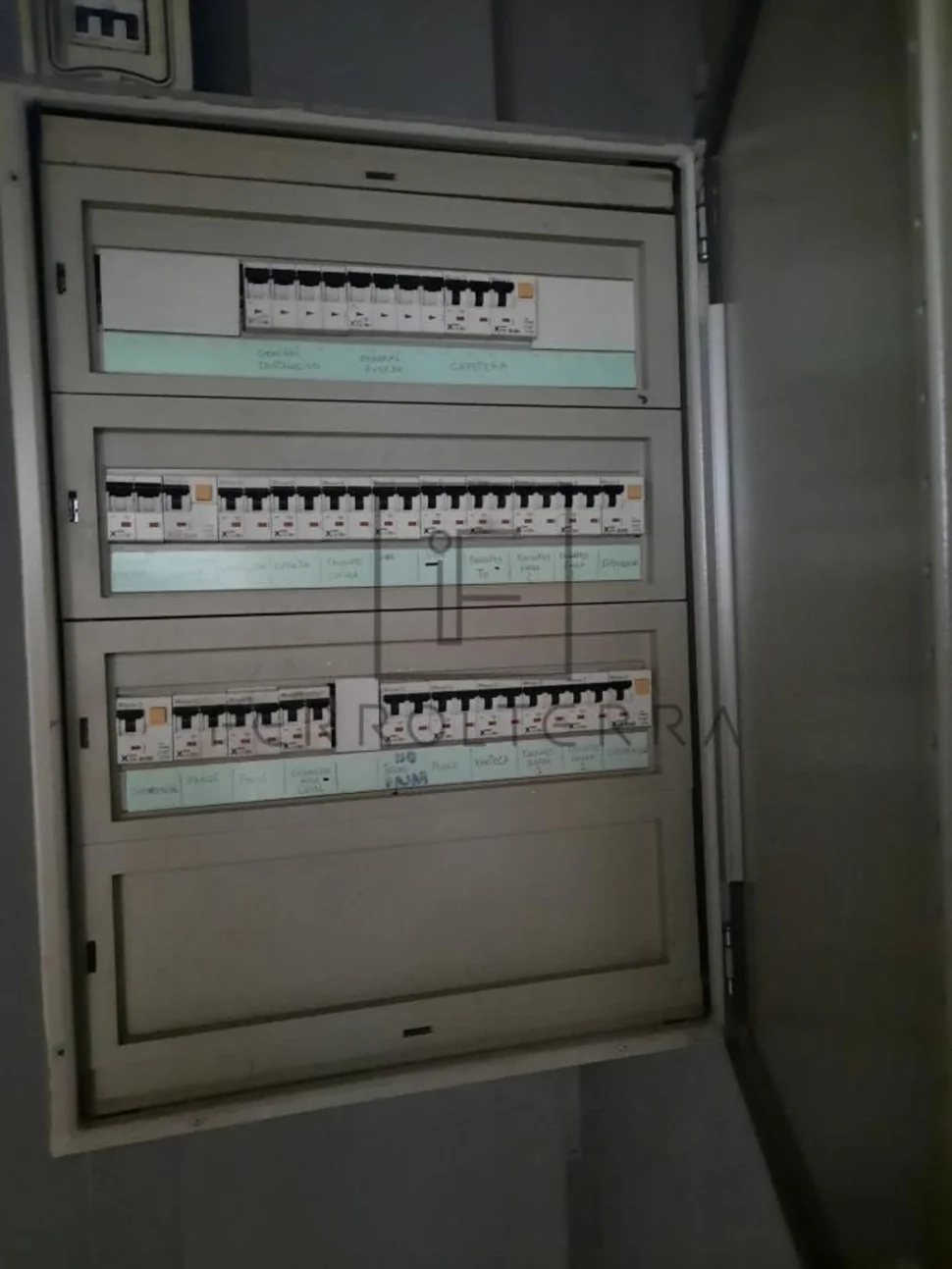 Inmueble #L000022 para Alquilar en Naron, O Ponto