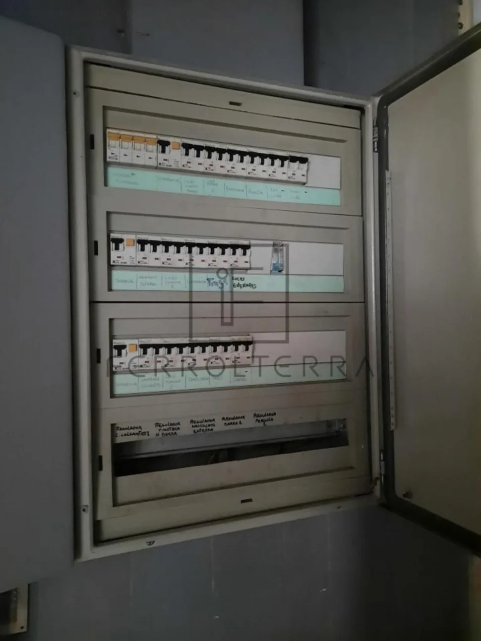 Inmueble #L000022 para Alquilar en Naron, O Ponto