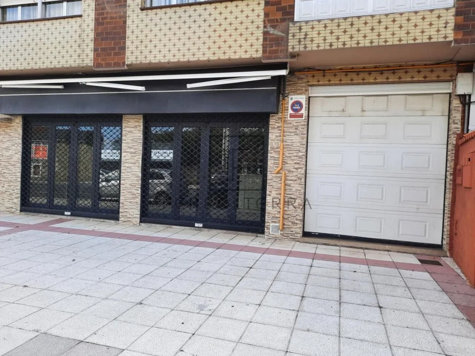 Inmueble #L000022 para Alquilar en Naron, O Ponto