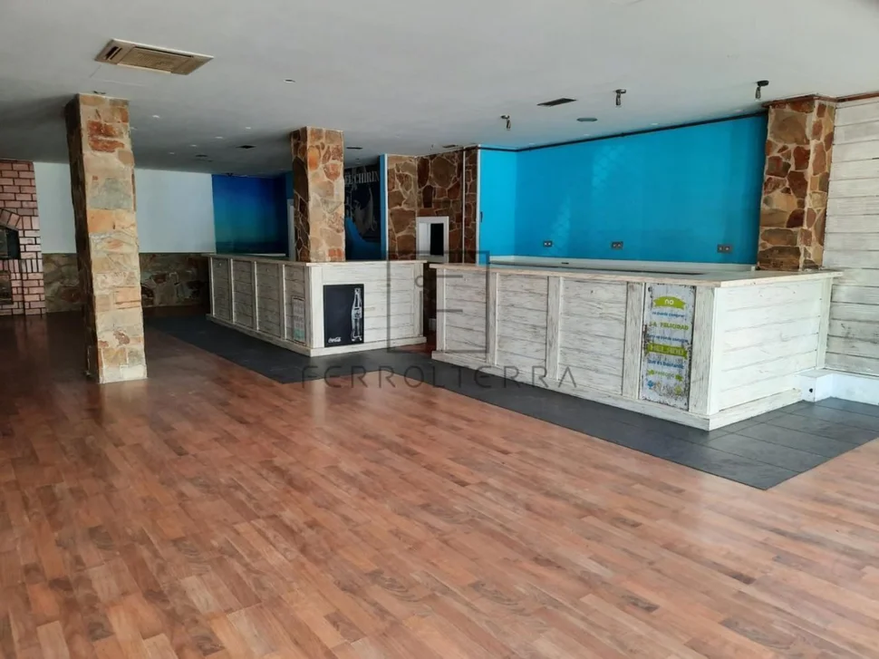 Inmueble #L000022 para Alquilar en Naron, O Ponto