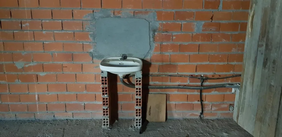 Alquiler de local en ares, ares