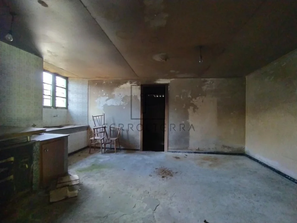 Se vende finca edificable de 944 mts ( somozas)