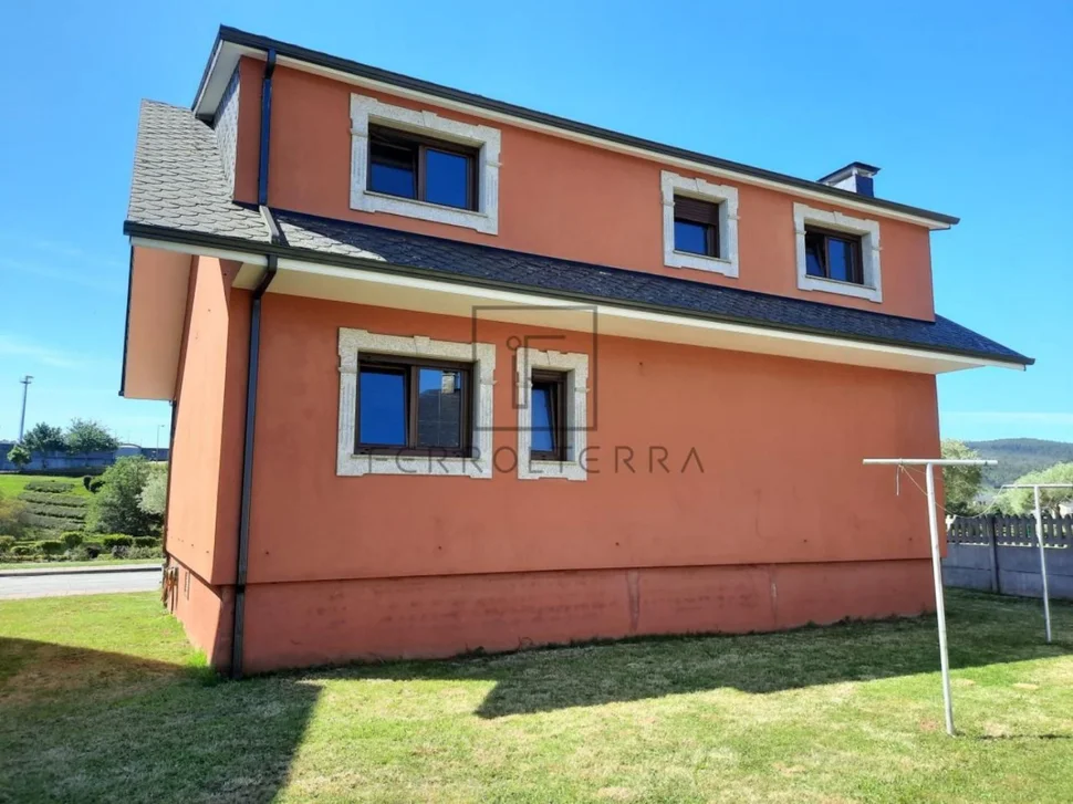 Inmueble #c000217 para vender en as somozas, somozas