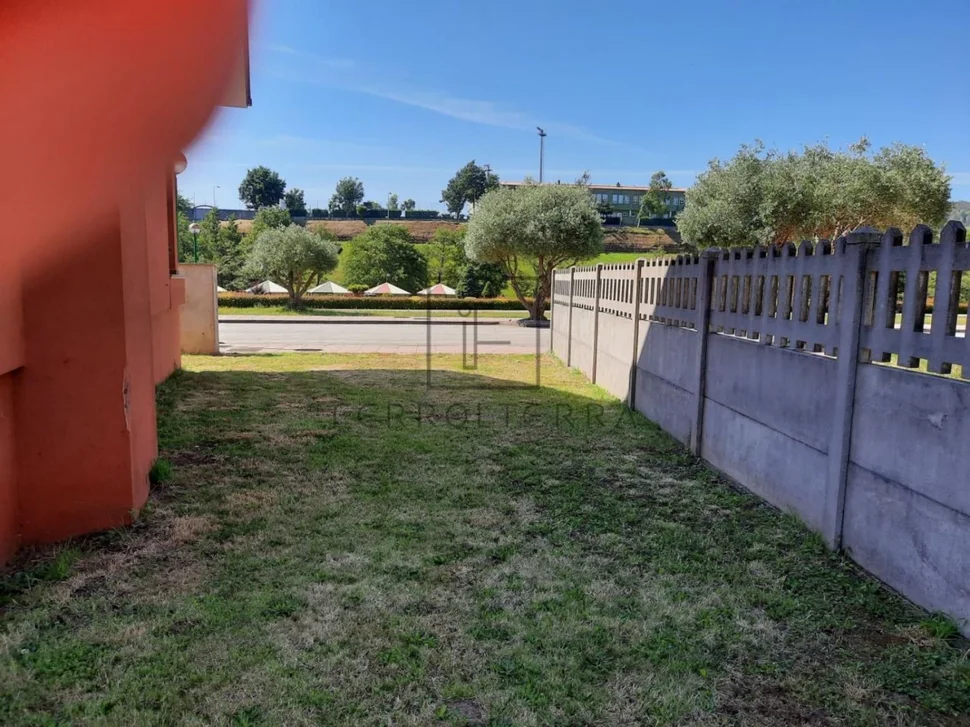 Inmueble #c000217 para vender en as somozas, somozas