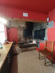 Se vende casa recientemente restaurada ( san sadurniño)