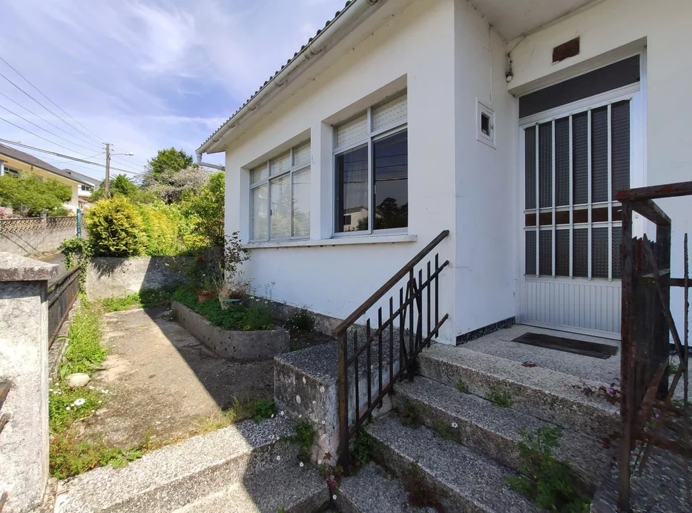 Se vende casa para reformar próxima al arenal de cabañas