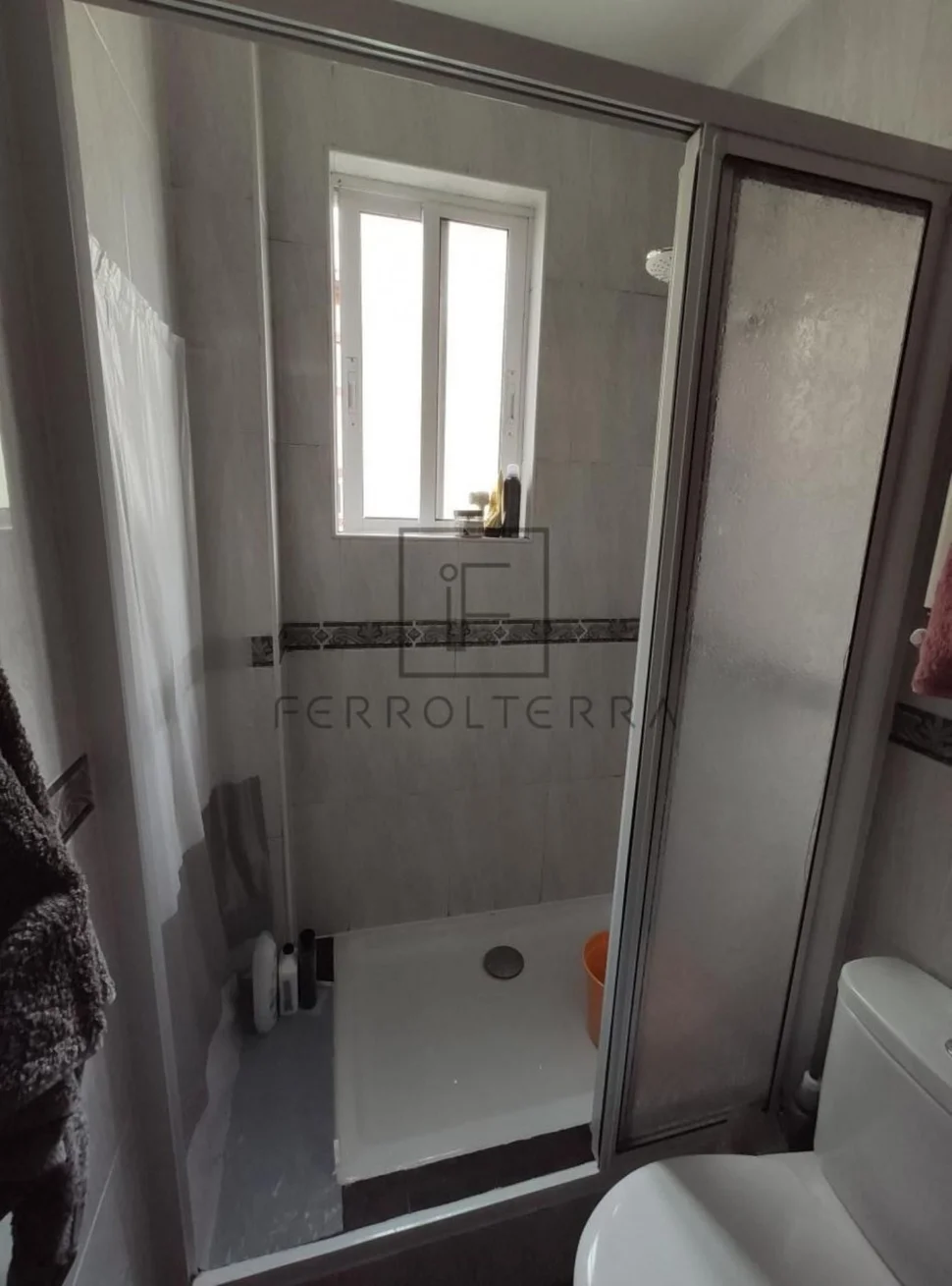 Inmueble #p000425 para vender en ferrol, caranza