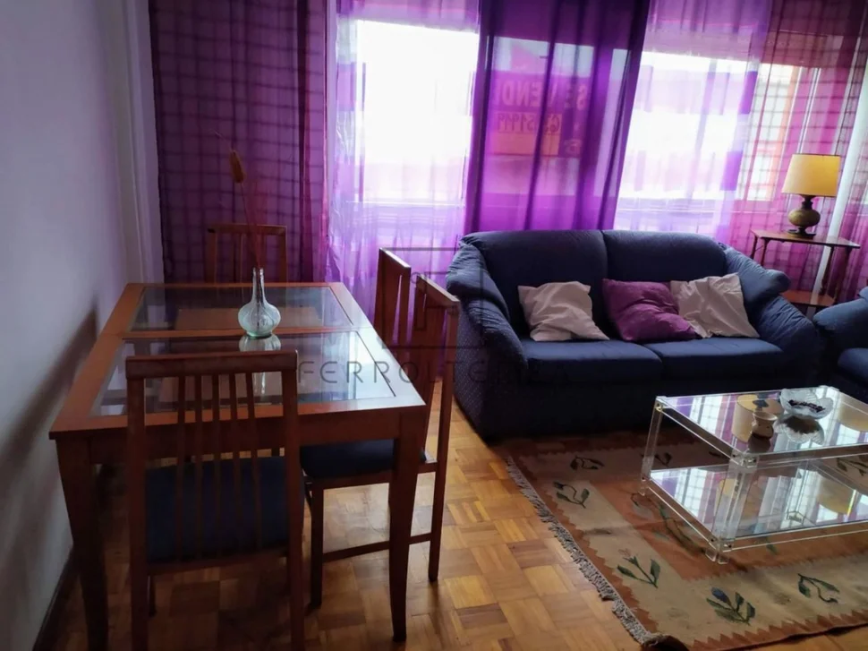 Se vende piso en san juan, ferrol