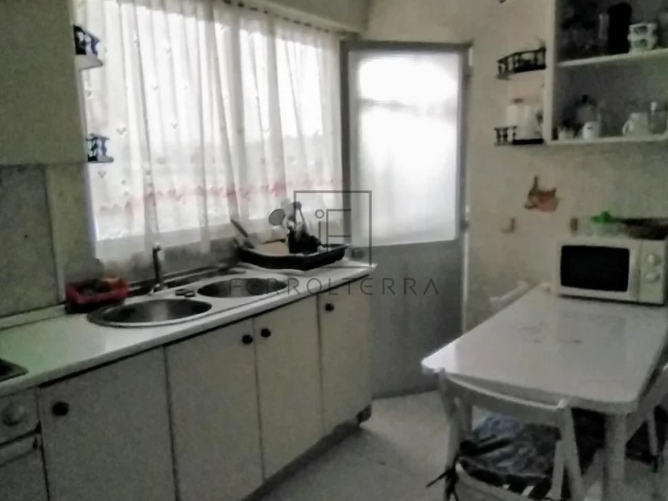 Se vende piso en san juan, ferrol