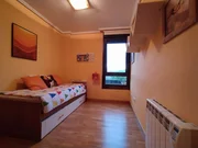 Coqueto piso en la zona de ares con zona comunitaria ajardinada