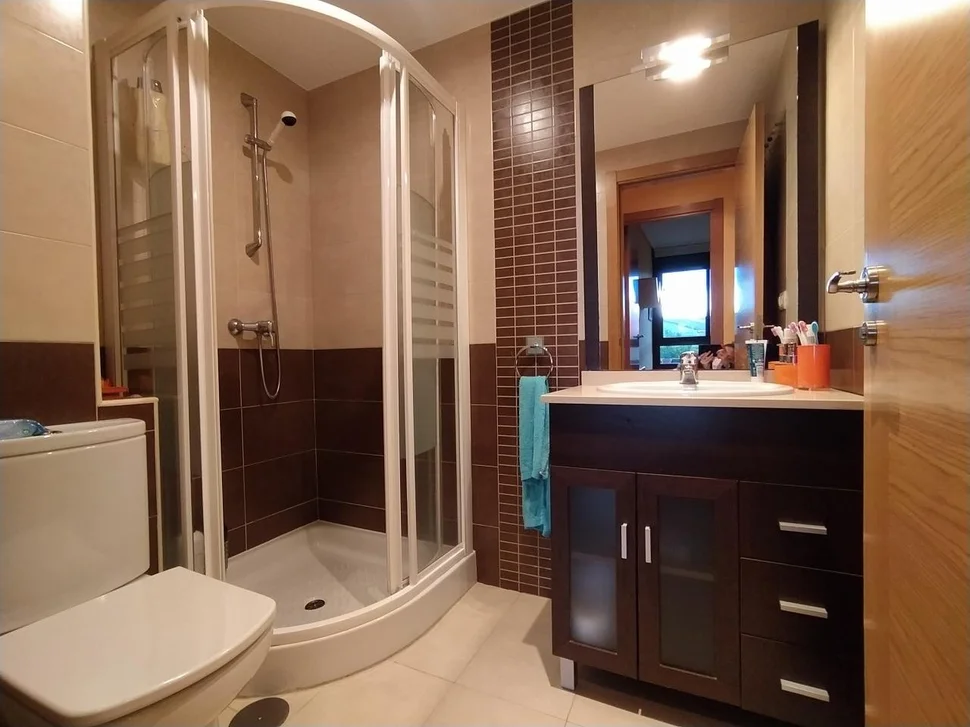 Coqueto piso en la zona de ares con zona comunitaria ajardinada