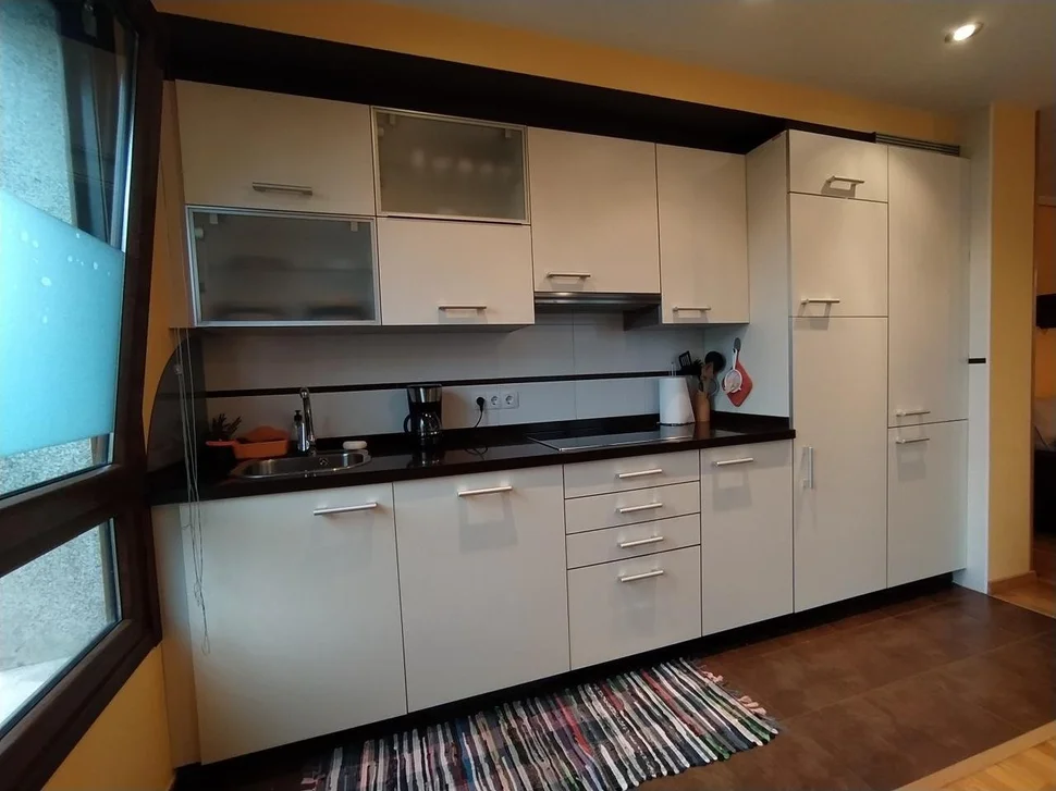 Coqueto piso en la zona de ares con zona comunitaria ajardinada