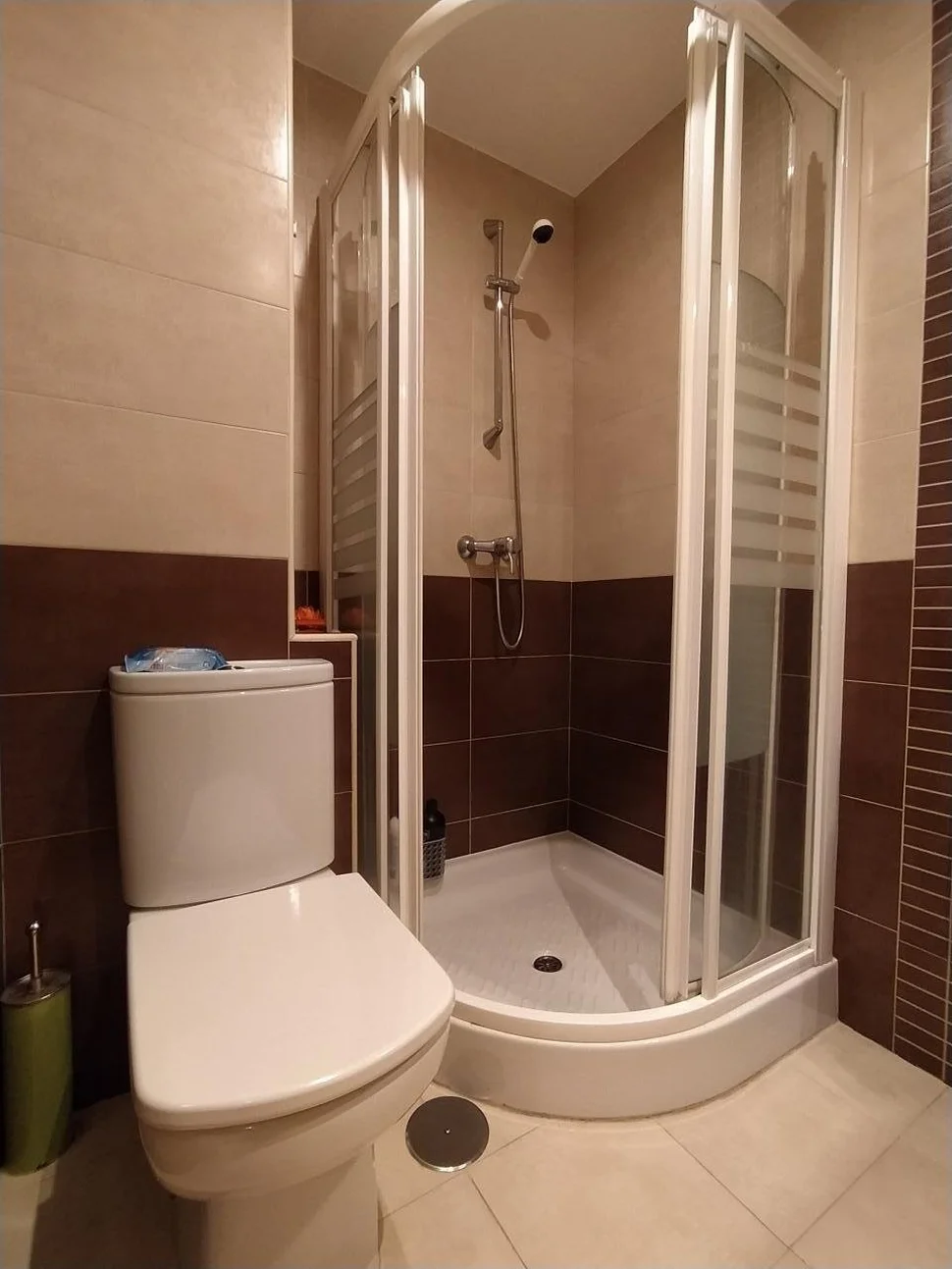 Coqueto piso en la zona de ares con zona comunitaria ajardinada