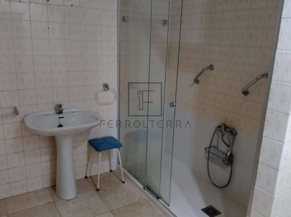 Se vende piso en ferrol