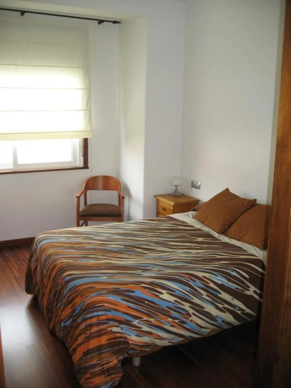 Se vende apartamento bien situado en feal-xuvia, narón