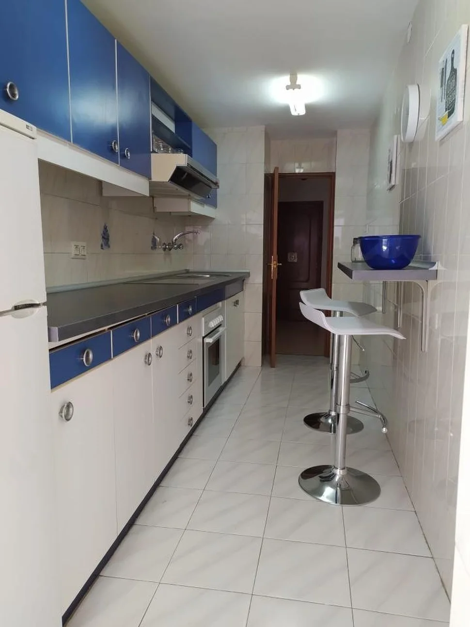 Se alquila piso en caranza