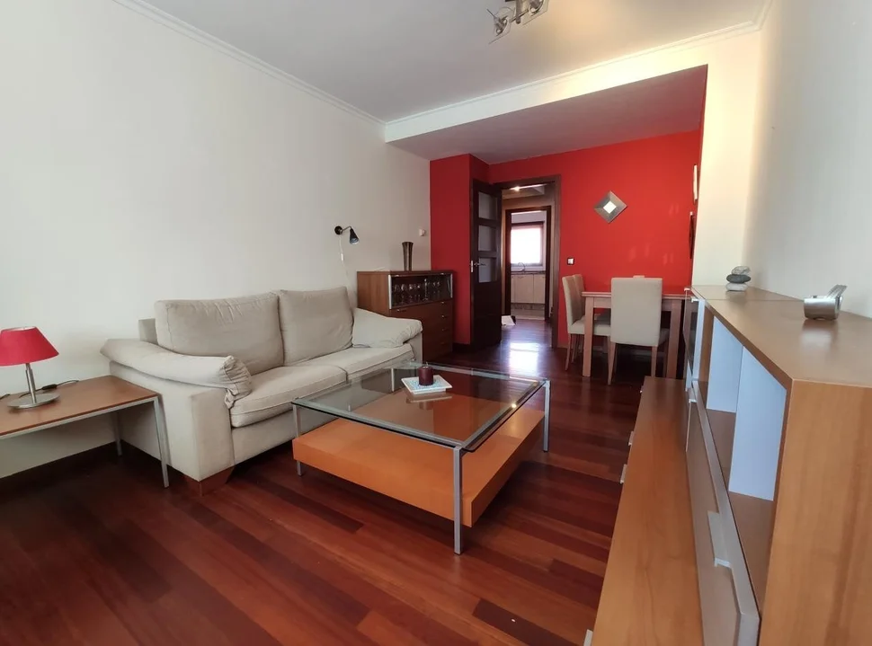 Se vende piso en narón, narón