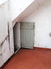 Se vende casa de dos plantas en la gándara, narón