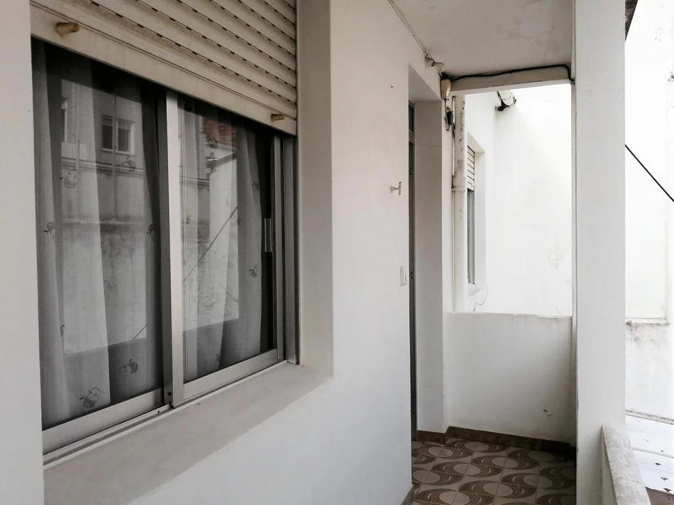 Se vende casa de dos plantas en la gándara, narón