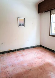 Se vende casa de dos plantas en la gándara, narón