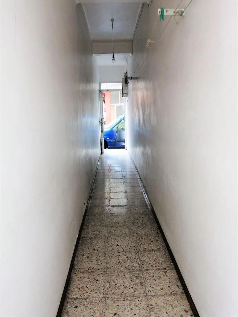 Se vende casa de dos plantas en la gándara, narón