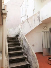 Se vende casa de dos plantas en la gándara, narón