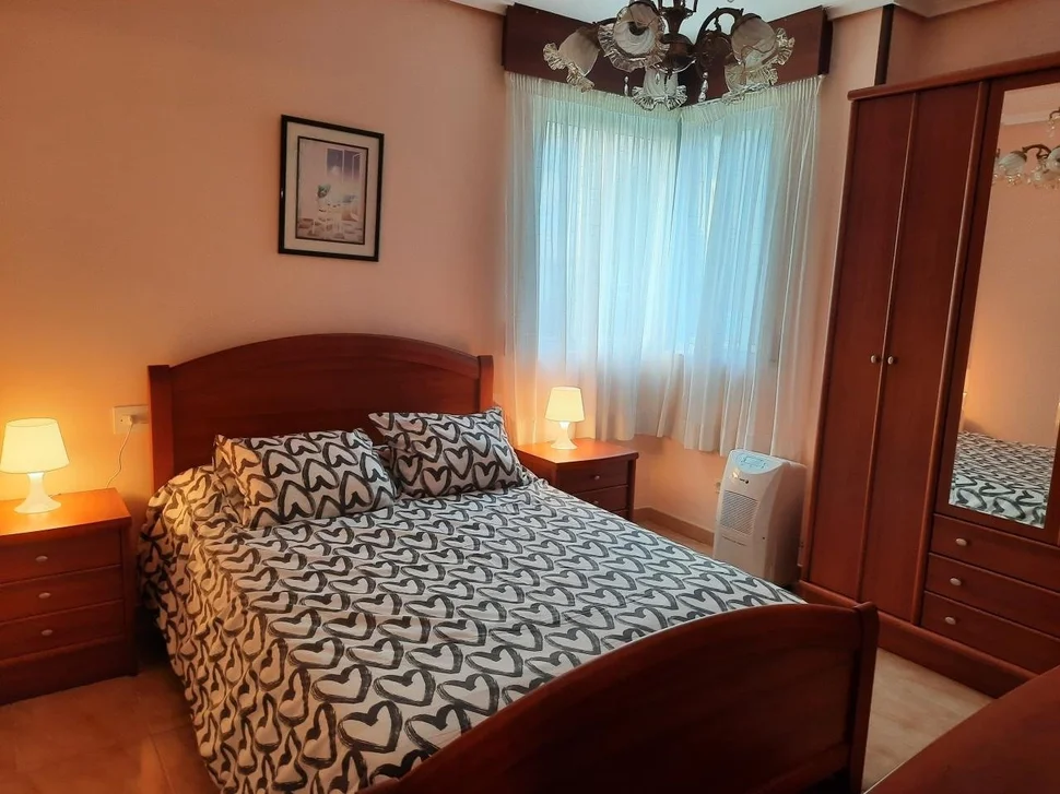 Alquiler de piso con terraza y garaje en valdoviño