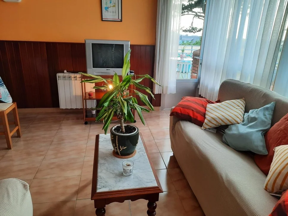 Alquiler de piso con terraza y garaje en valdoviño