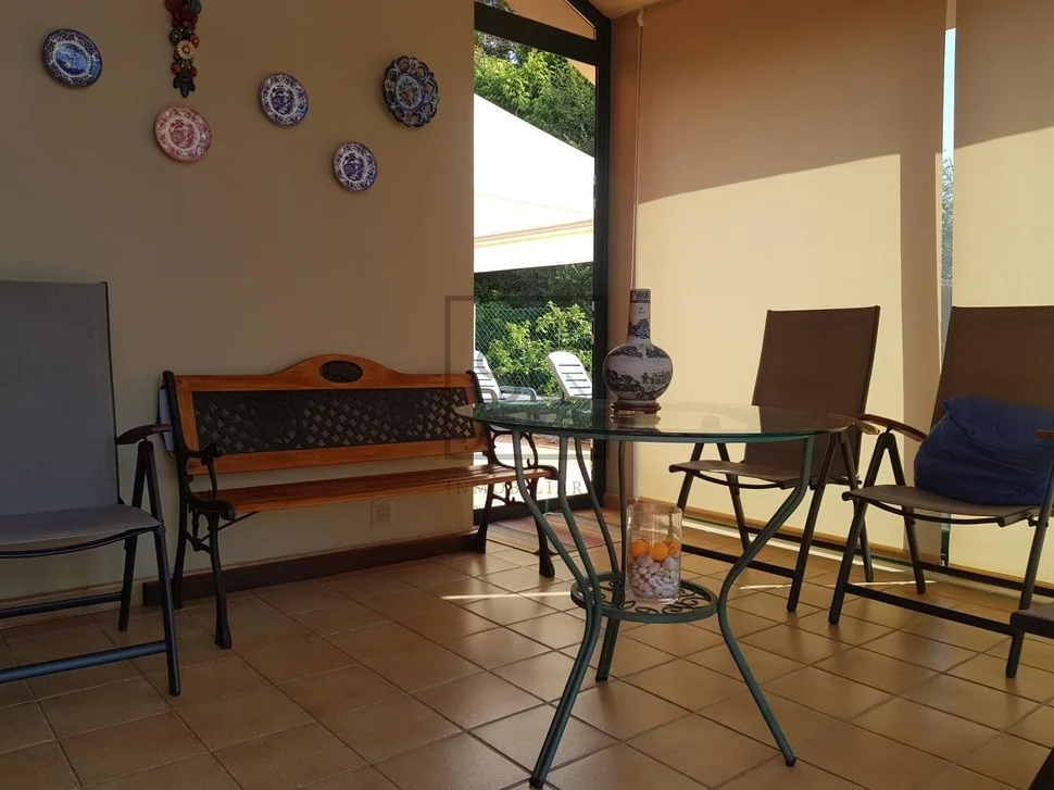 Casa con finca, bodega y piscina, en redes, ares