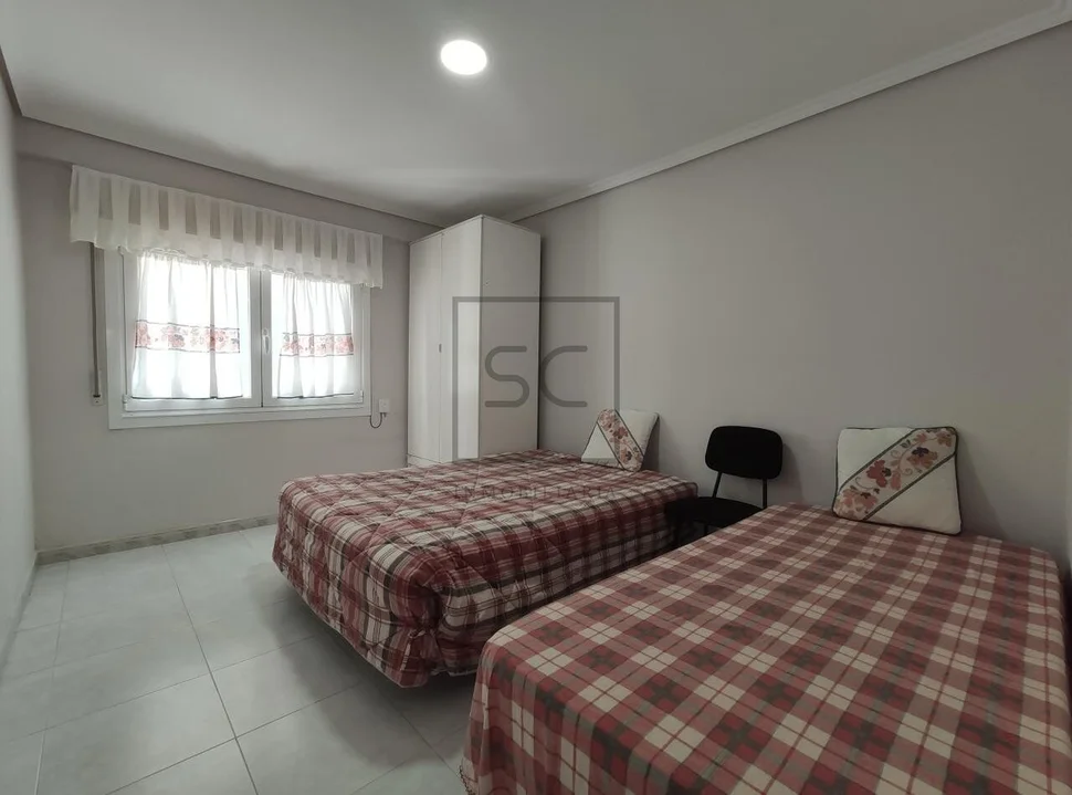 Se alquila piso en cabañas con terraza en pontedeume, pontedeume