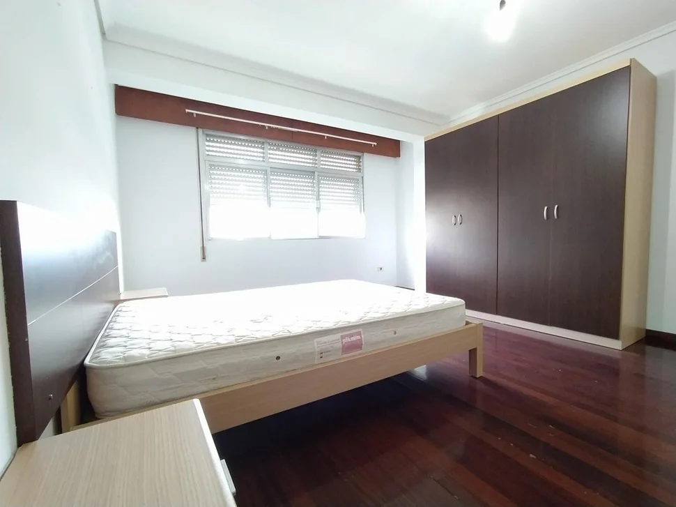 Se vende piso con terraza y trastero en santa cecilia, narón