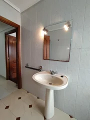 Se vende piso con terraza y trastero en santa cecilia, narón
