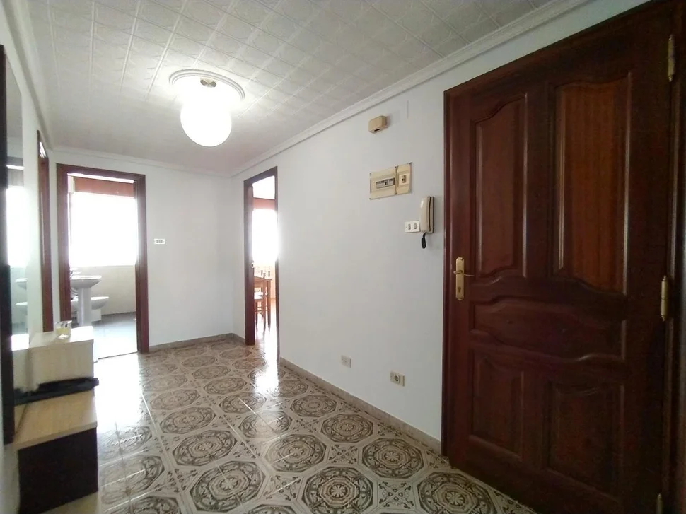 Se vende piso con terraza en santa cecilia