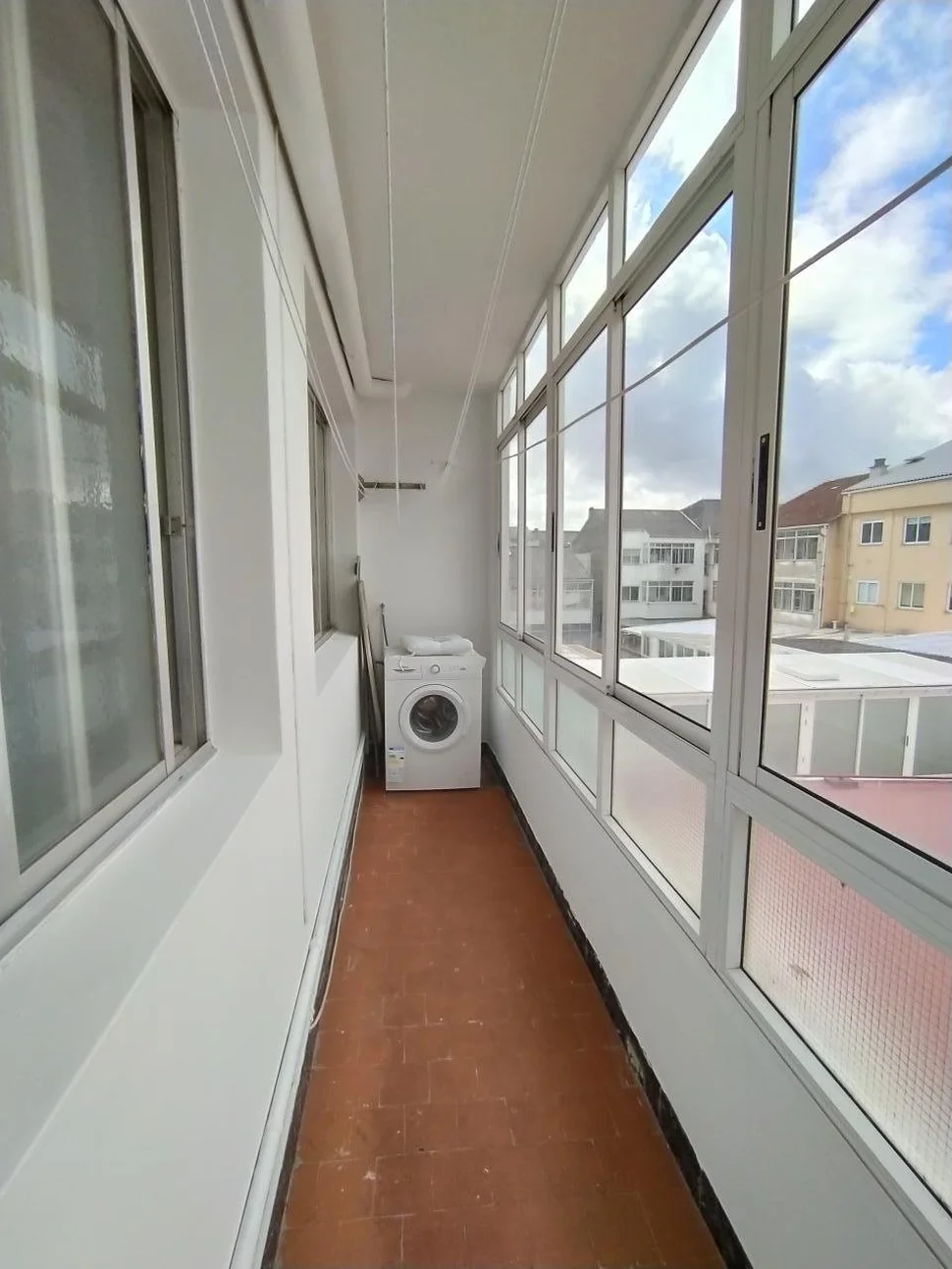 Se vende piso con terraza en santa cecilia