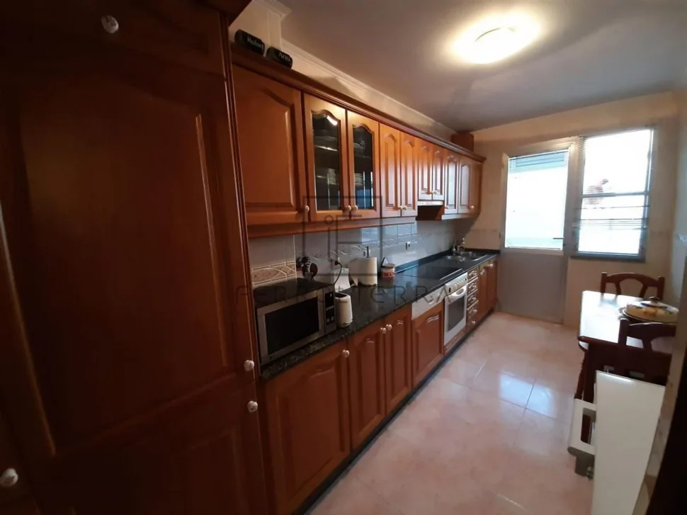 Precioso piso tercero en o ponto, narón