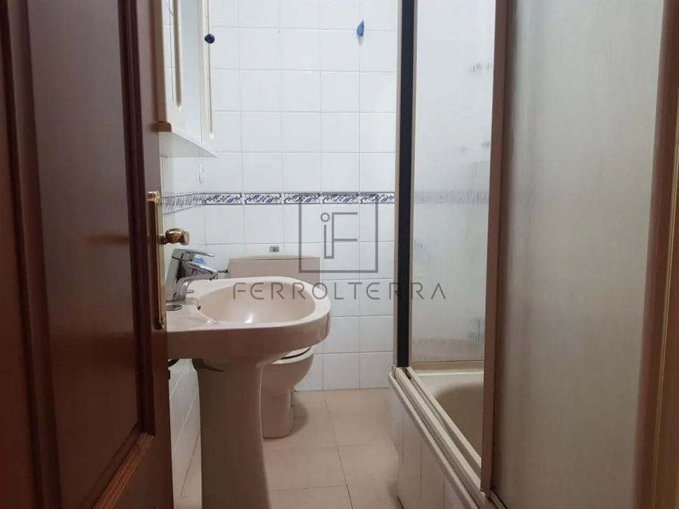 Precioso piso tercero en o ponto, narón