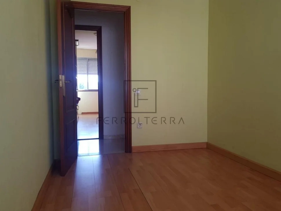 Precioso piso tercero en o ponto, narón