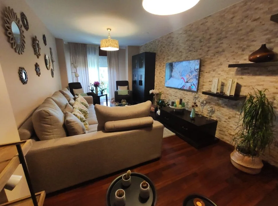 Se vende bonito atico duplex en naron