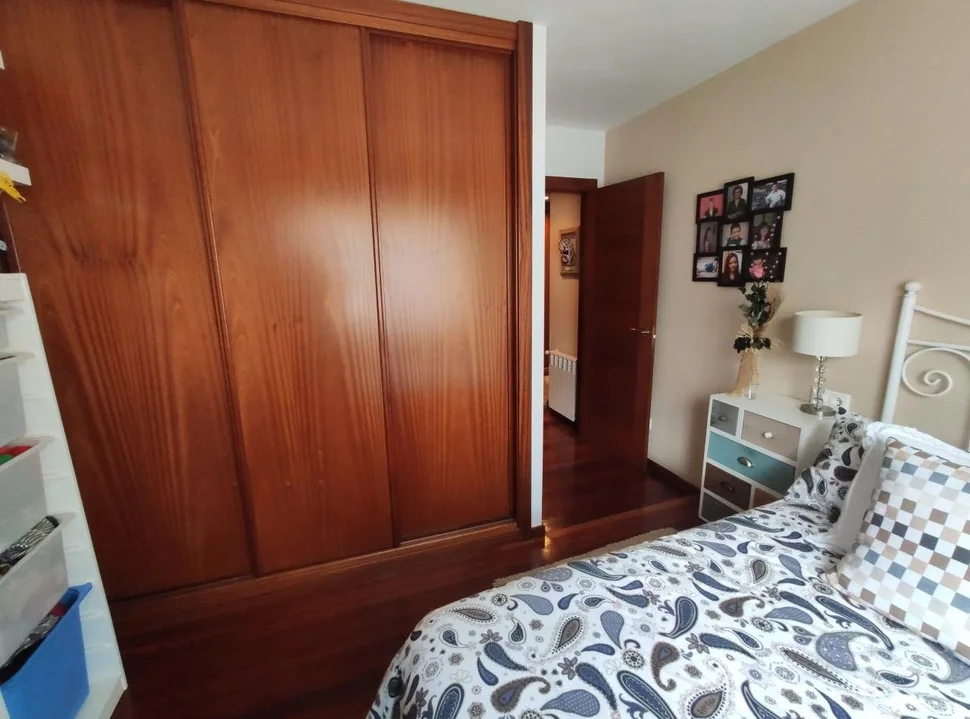 Se vende bonito atico duplex en naron