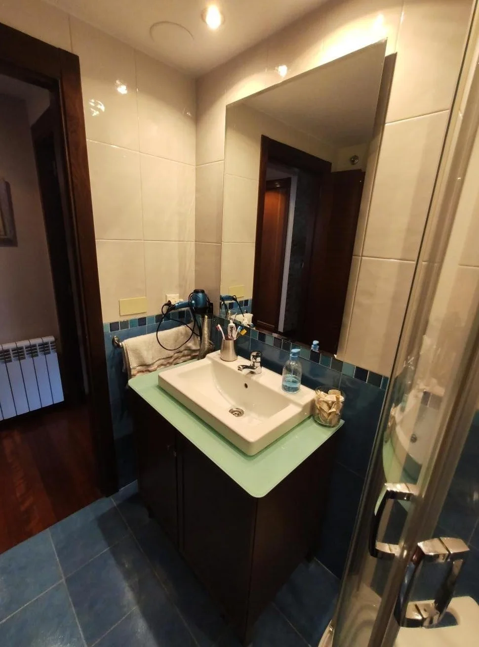 Se vende bonito atico duplex en naron