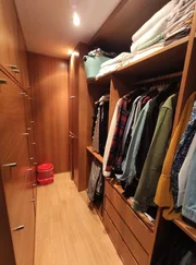 Se vende bonito atico duplex en naron