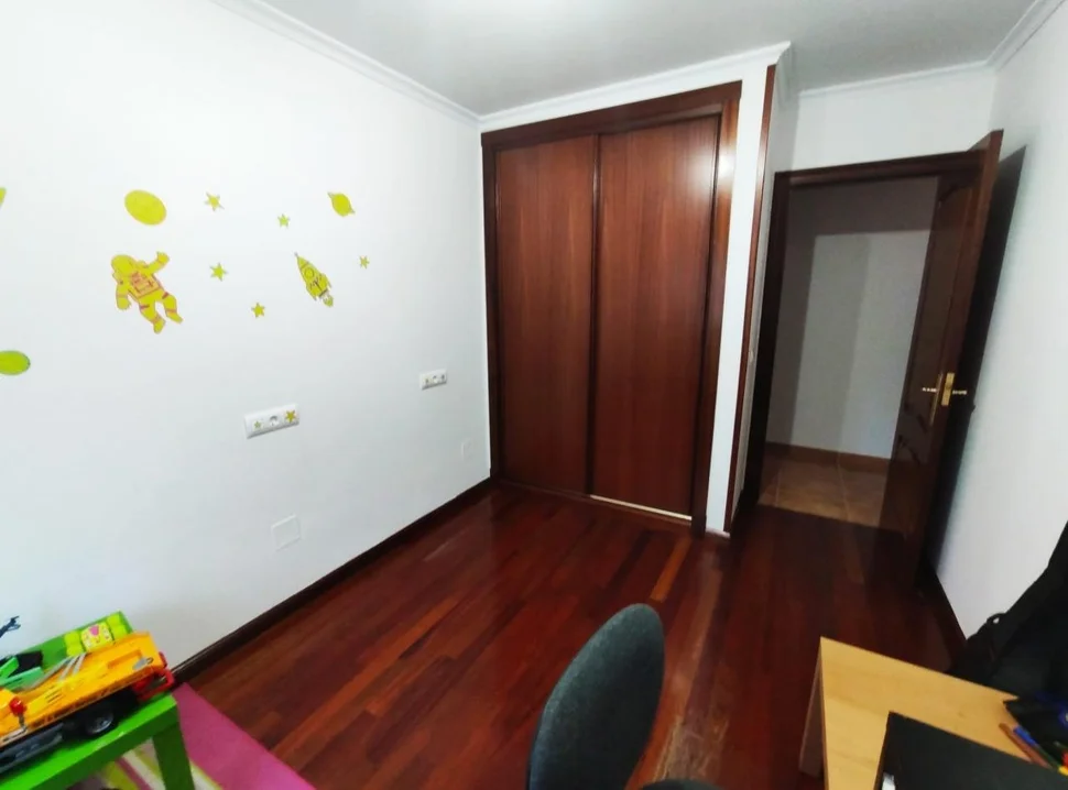 Se vende piso en el alto del castaño