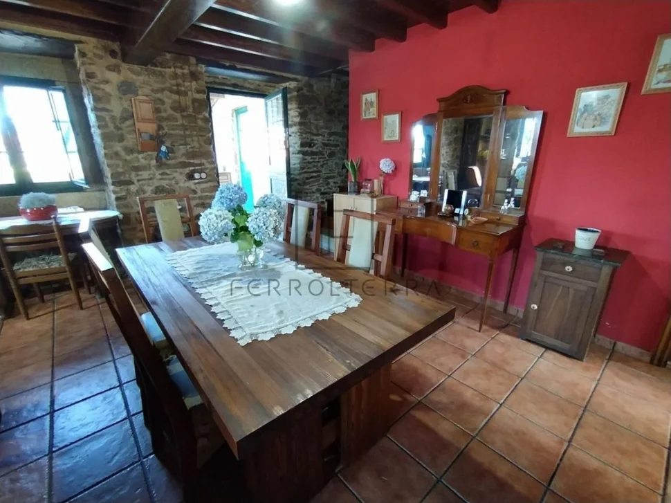 Inmueble #c000228 para vender en fene, sillobre