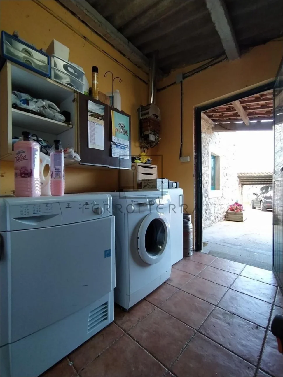 Inmueble #c000228 para vender en fene, sillobre