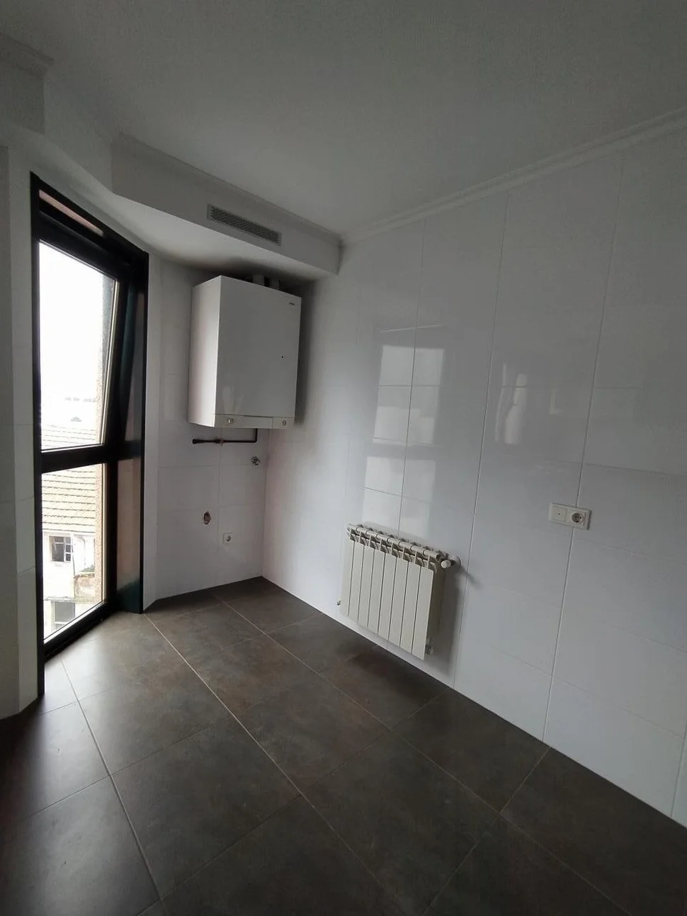 Se vende dúplex con terraza portanova