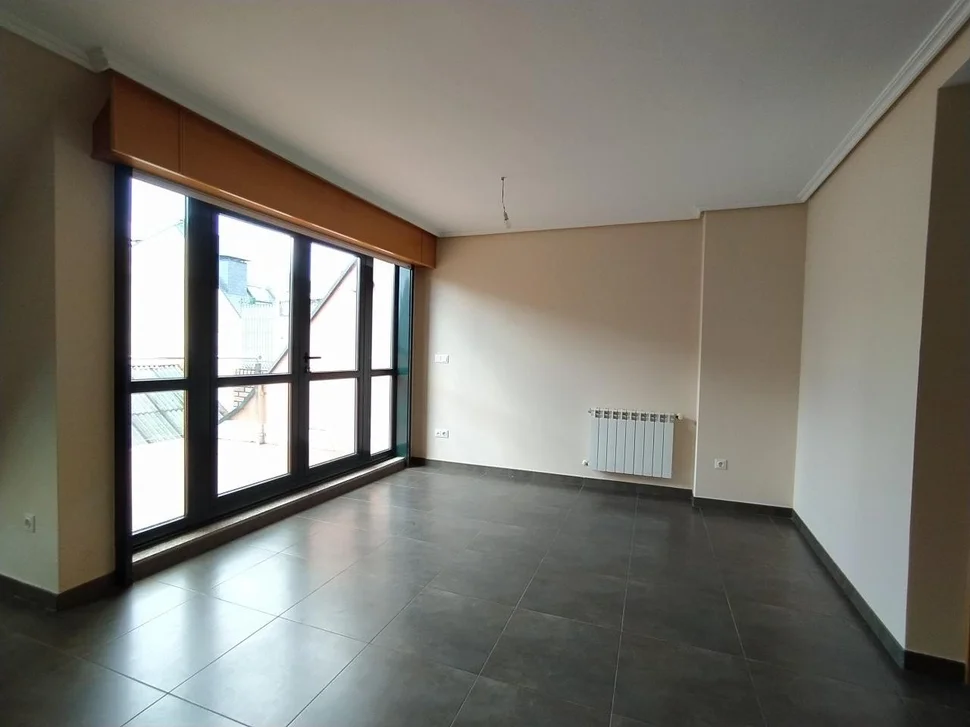 Se vende dúplex con terraza portanova